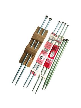 4 Pairs of Vintage Knitting Needles Susan Bates  / Marcia Lynn in Package